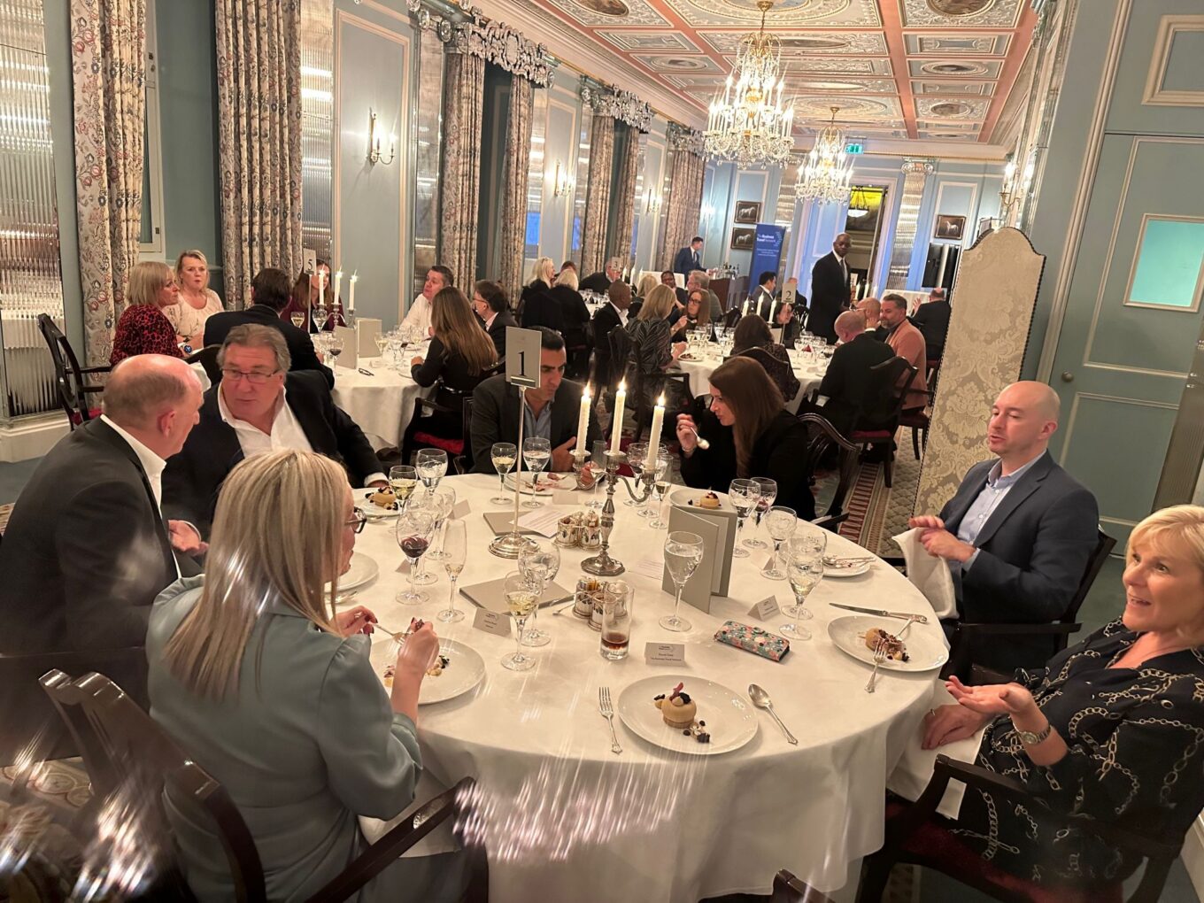 1698100139466 The Business Travel Dinner